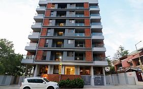 Hotel Tattva Suites Nibm, Next To Corinthians Club